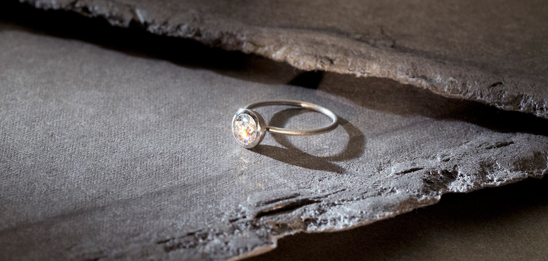 ONLY. Dieser besondere Diamantring wird für Sie in unserer Schmuckwerkstatt von Hand gefertigt.